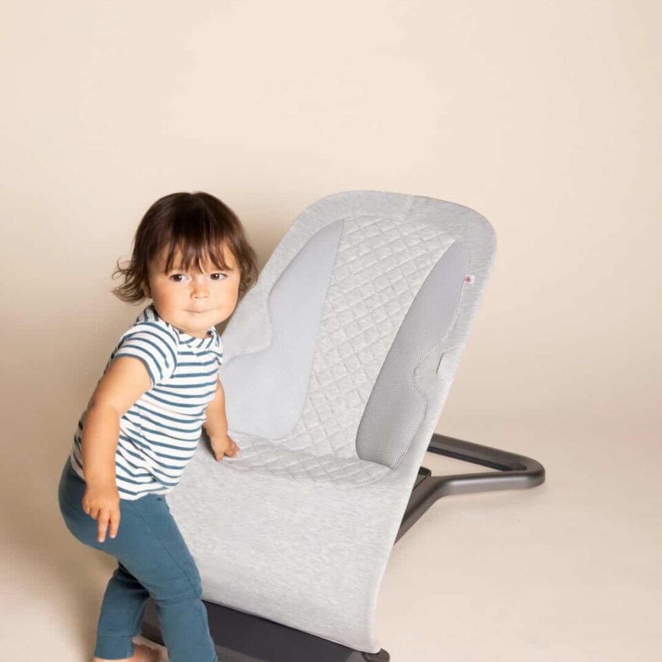 Evolve_Bouncer_Light_Grey_Toddler_NoToyBar_0212_v1-5464×8192-e265aa1.jpg