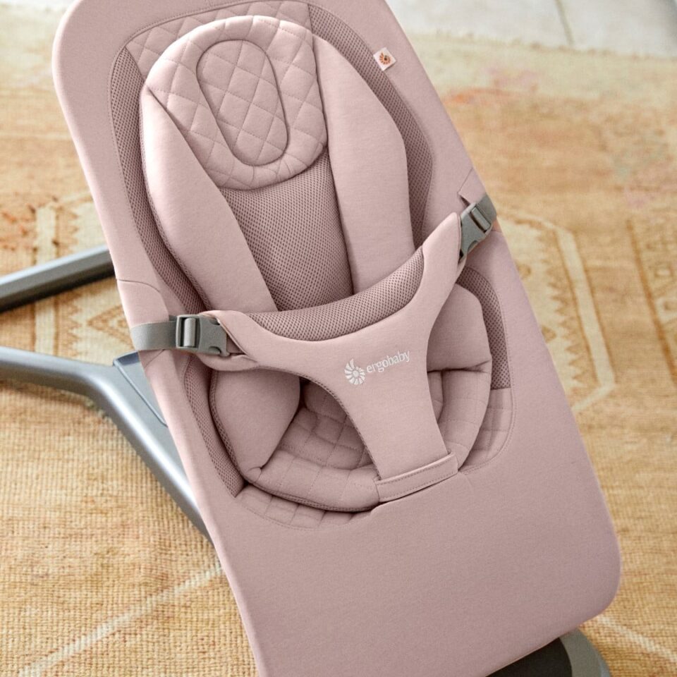 evolve-bouncer-blush-pink-lifestyle1-011-2700×4050-4430809.jpg